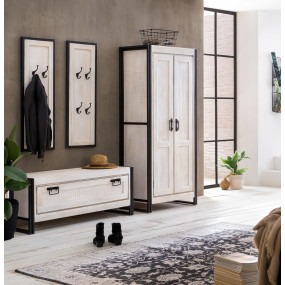 Bílý botník z masivu mango White Rocco