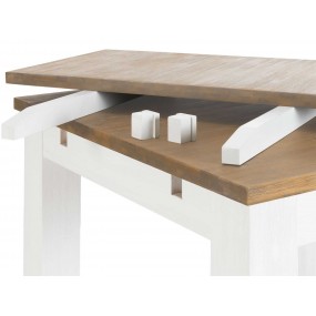 Jídelní dřevěný stůl z akátového dřeva Sterling