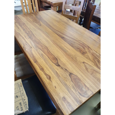 Dřevěný jídelní set Margao Stůl 140x80 + 4 jídelní židle